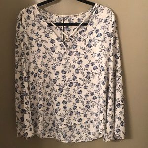 Lush white floral Blouse